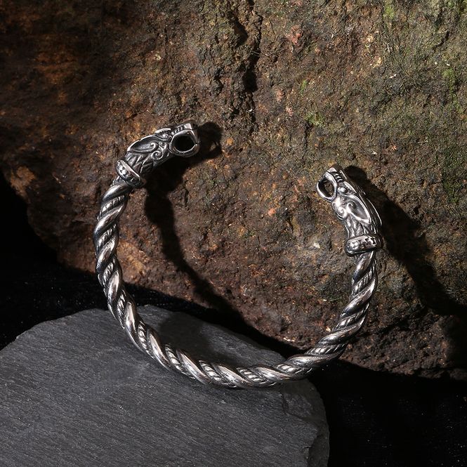 Main Image Viking bracelet, Dragon head
