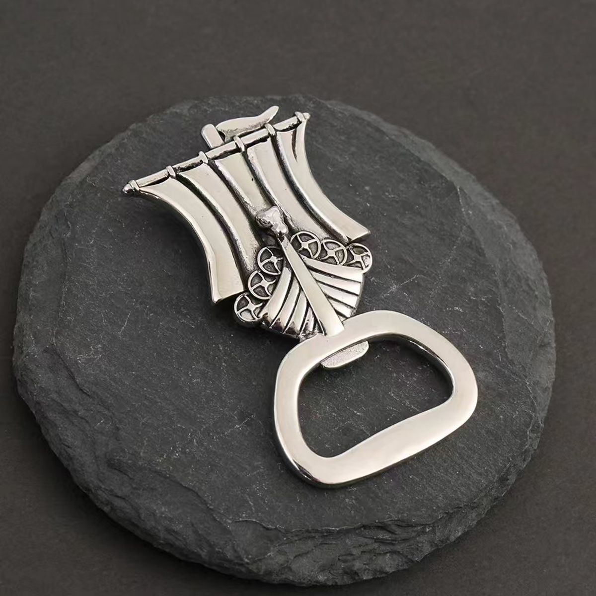 Viking flaskeåpner, Vikingskip