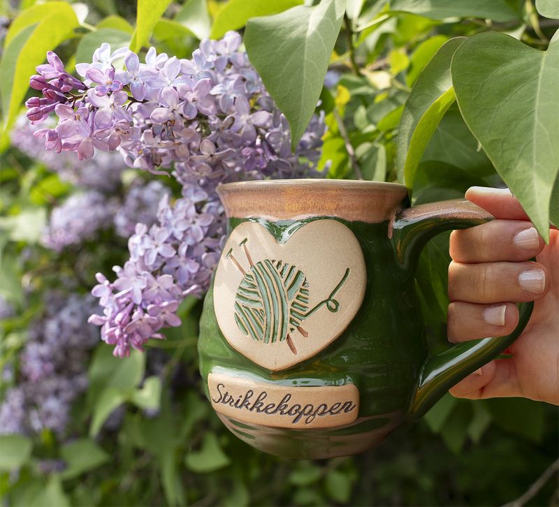 Knitting mug, forest green